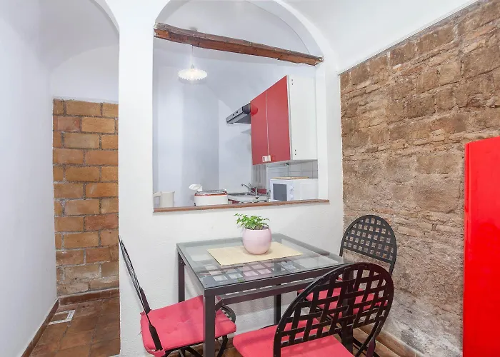 Il Piccolo Arco Rome