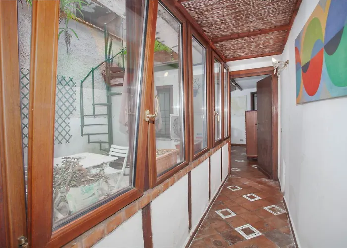 Il Piccolo Arco * Rome