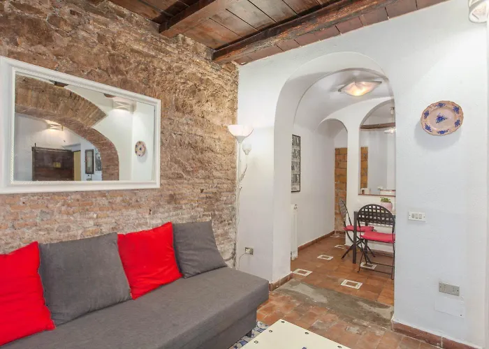 Il Piccolo Arco * Rome